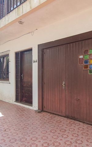 Casa à venda com 195m², 3 quartos e 2 vagasGaragem
