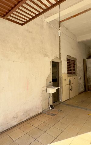 Casa à venda com 250m², 3 quartos e 2 vagas Casa à venda com 250m², 3 quartos e 2 vagasGaragem