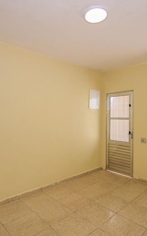 Casa à venda com 120m², 2 quartos e 1 vagaSala