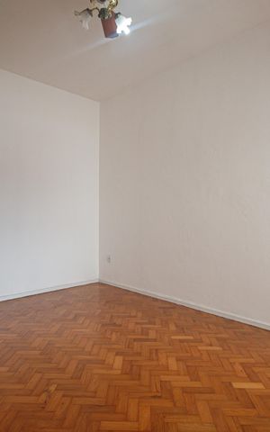 Apartamento à venda com 80m², 2 quartos e 2 vagas Apartamento à venda com 80m², 2 quartos e 2 vagasSala