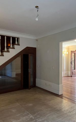 Casa para alugar com 300m², 3 quartos e 2 vagas Casa para alugar com 300m², 3 quartos e 2 vagasSala 2