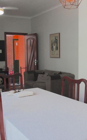 Casa à venda com 230m², 5 quartos e 3 vagasSala