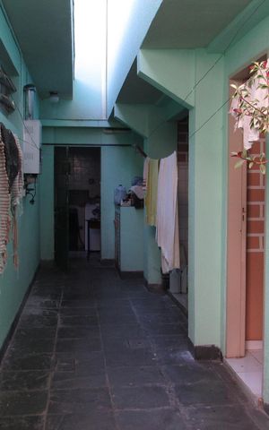 Casa à venda com 230m², 5 quartos e 3 vagasÁrea externa