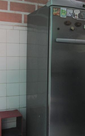 Casa à venda com 230m², 5 quartos e 3 vagasÁrea de Serviço 2