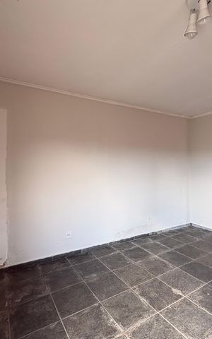 Casa à venda com 125m², 5 quartos e 2 vagas Casa à venda com 125m², 5 quartos e 2 vagasQuarto de Serviço 1