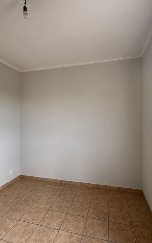 Casa à venda com 125m², 5 quartos e 2 vagas Casa à venda com 125m², 5 quartos e 2 vagasQuarto 2