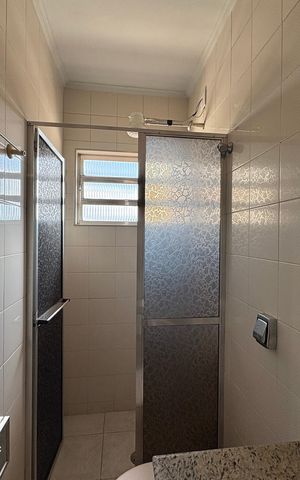 Casa à venda com 125m², 5 quartos e 2 vagas Casa à venda com 125m², 5 quartos e 2 vagasBanheiro da Suíte