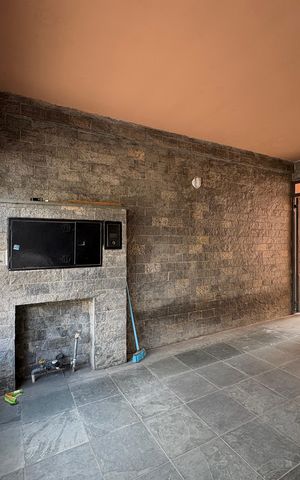 Casa à venda com 125m², 5 quartos e 2 vagas Casa à venda com 125m², 5 quartos e 2 vagasGaragem