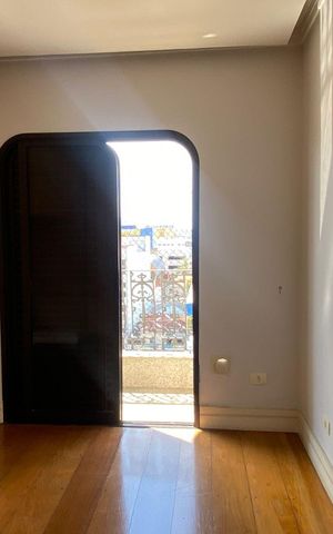 Apartamento para alugar com 126m², 4 quartos e 2 vagas Apartamento para alugar com 126m², 4 quartos e 2 vagasQuarto 1