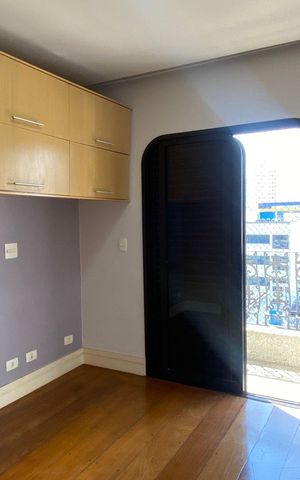 Apartamento para alugar com 126m², 4 quartos e 2 vagas Apartamento para alugar com 126m², 4 quartos e 2 vagasQuarto 1