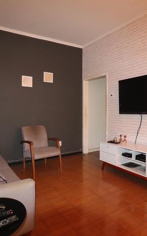 Casa à venda com 235m², 3 quartos e 2 vagasSala