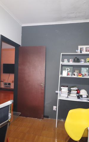 Casa à venda com 235m², 3 quartos e 2 vagasQuarto 2