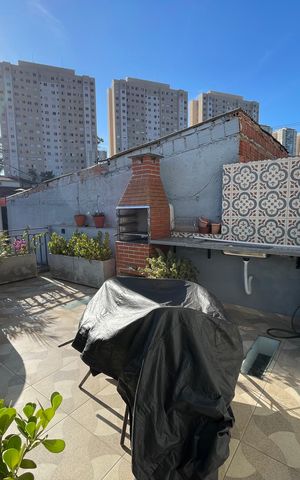 Casa para alugar com 140m², 3 quartos e 2 vagas Casa para alugar com 140m², 3 quartos e 2 vagasVaranda do Quarto 3