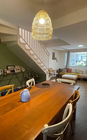 Casa para alugar com 140m², 3 quartos e 2 vagas Casa para alugar com 140m², 3 quartos e 2 vagasSala