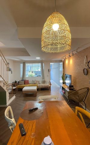 Casa para alugar com 140m², 3 quartos e 2 vagas Casa para alugar com 140m², 3 quartos e 2 vagasSala