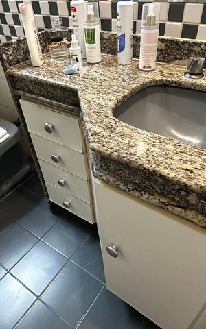 Apartamento à venda com 208m², 3 quartos e 2 vagas Apartamento à venda com 208m², 3 quartos e 2 vagasBanheiro