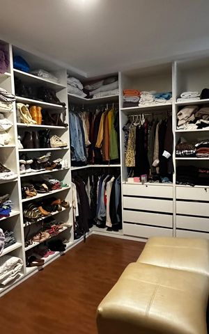 Apartamento à venda com 208m², 3 quartos e 2 vagas Apartamento à venda com 208m², 3 quartos e 2 vagasQuarto 3