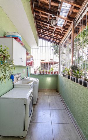 Casa de condomínio à venda com 92m², 2 quartos e 1 vaga Casa de condomínio à venda com 92m², 2 quartos e 1 vagaÁrea de Serviço