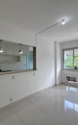 Apartamento para alugar com 63m², 2 quartos e 1 vaga Apartamento para alugar com 63m², 2 quartos e 1 vagaSala