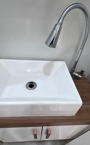 Apartamento para alugar com 63m², 2 quartos e 1 vaga Apartamento para alugar com 63m², 2 quartos e 1 vagaSuite - banheiro