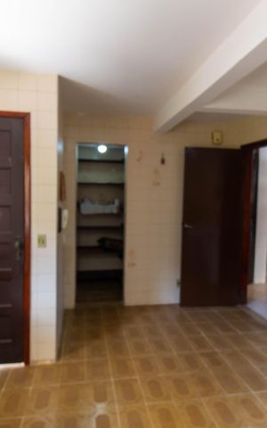 Casa de condomínio à venda com 318m², 3 quartos e 2 vagas