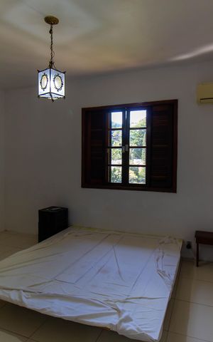 Casa de condomínio à venda com 318m², 3 quartos e 2 vagas
