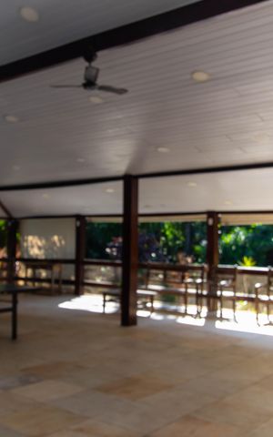 Casa de condomínio à venda com 318m², 3 quartos e 2 vagas