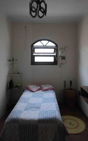 Casa à venda com 250m², 3 quartos e 2 vagas