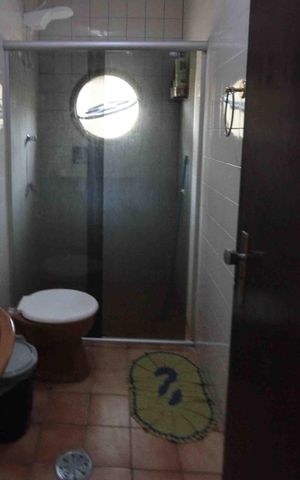 Casa à venda com 250m², 3 quartos e 2 vagas