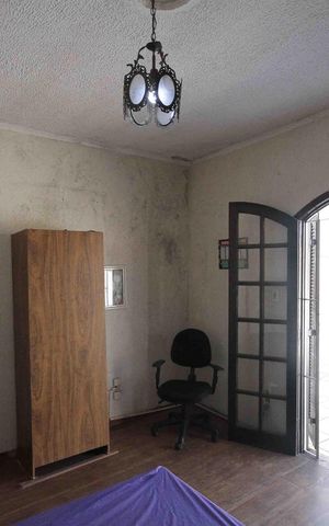 Casa à venda com 250m², 3 quartos e 2 vagas