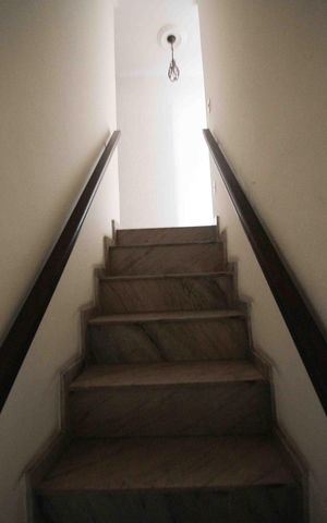 Casa à venda com 250m², 3 quartos e 2 vagas