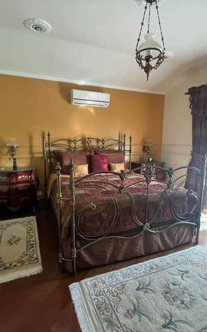 Casa à venda com 416m², 4 quartos e 2 vagas Casa à venda com 416m², 4 quartos e 2 vagasQuarto