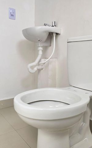 Apartamento à venda com 44m², 2 quartos e 1 vaga Apartamento à venda com 44m², 2 quartos e 1 vagaBanheiro Social