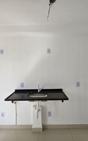 Apartamento à venda com 44m², 2 quartos e 1 vaga Apartamento à venda com 44m², 2 quartos e 1 vagaCozinha e Área de Serviço