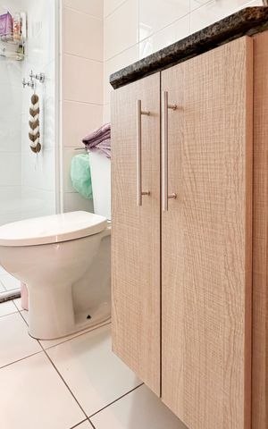 Apartamento à venda com 83m², 3 quartos e 2 vagasBanheiro Social