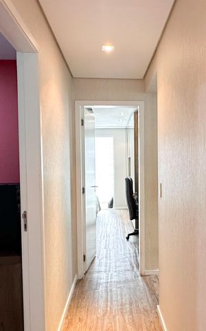 Apartamento à venda com 83m², 3 quartos e 2 vagasAcesso aos Quartos