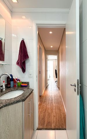 Apartamento à venda com 83m², 3 quartos e 2 vagasBanheiro Social