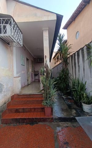 Casa para alugar com 200m², 3 quartos e 4 vagas Casa para alugar com 200m², 3 quartos e 4 vagasQuintal