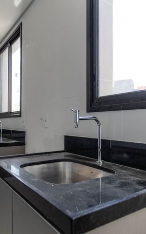 Apartamento à venda com 92m², 3 quartos e 2 vagas Apartamento à venda com 92m², 3 quartos e 2 vagasÁrea de Serviço