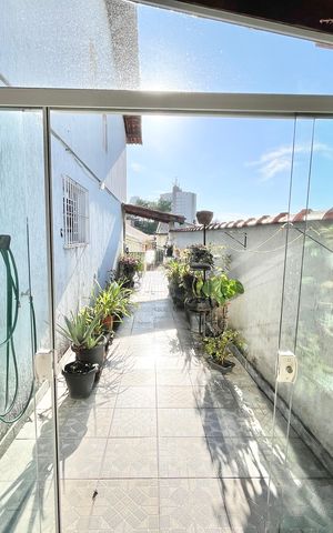 Casa à venda com 100m², 2 quartos e 1 vagaQuintal