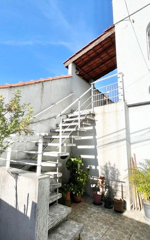 Casa à venda com 100m², 2 quartos e 1 vagaGaragem