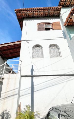 Casa à venda com 100m², 2 quartos e 1 vagaGaragem