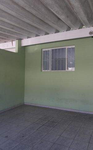 Casa à venda com 125m², 2 quartos e 2 vagasGaragem