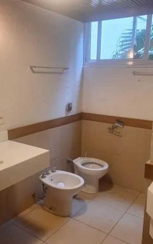 Apartamento para alugar com 255m², 3 quartos e 1 vagaBanheiro