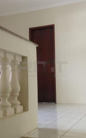 Casa à venda com 187m², 3 quartos e 2 vagas