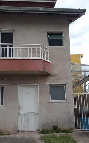 Casa de condomínio à venda com 92m², 3 quartos e 3 vagas