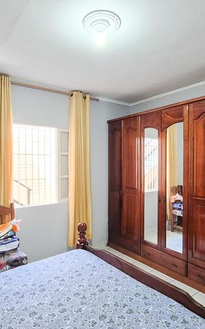 Casa à venda com 250m², 3 quartos e 2 vagas Casa à venda com 250m², 3 quartos e 2 vagasQuarto 2