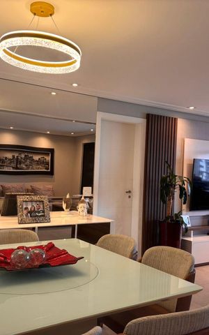 Apartamento à venda com 109m², 3 quartos e 2 vagas Apartamento à venda com 109m², 3 quartos e 2 vagasSala de Jantar