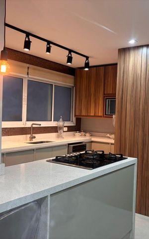 Apartamento à venda com 109m², 3 quartos e 2 vagas Apartamento à venda com 109m², 3 quartos e 2 vagasCozinha