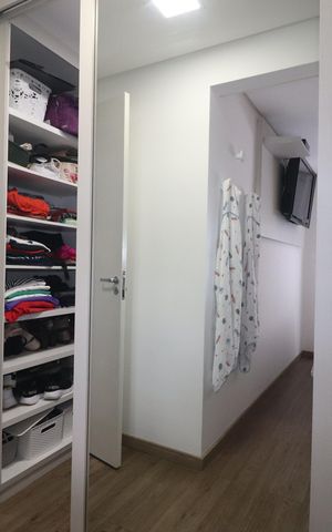 Apartamento à venda com 76m², 3 quartos e 2 vagasCloset Quarto 1 suíte